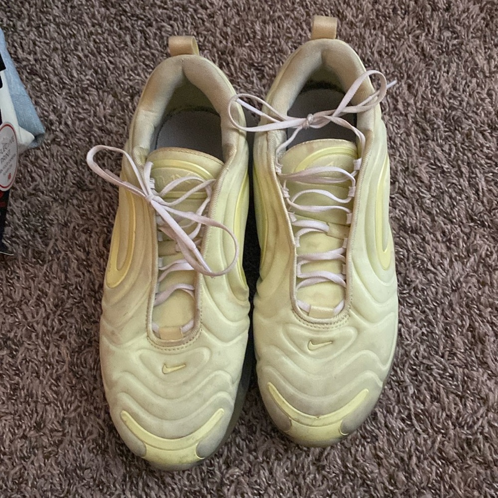 Women’s Nike shoes for sale